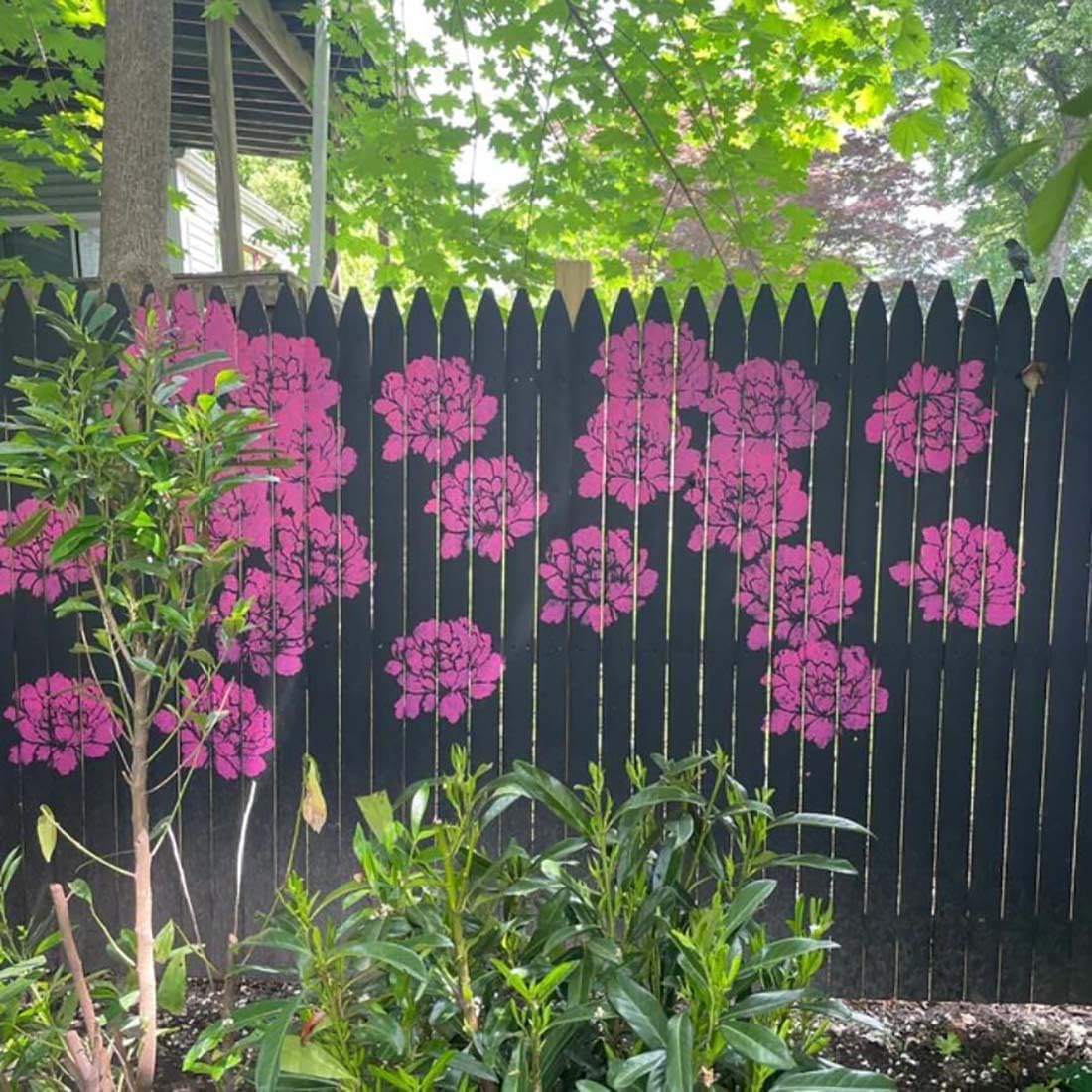 Garden Fence Large Flower Stencils