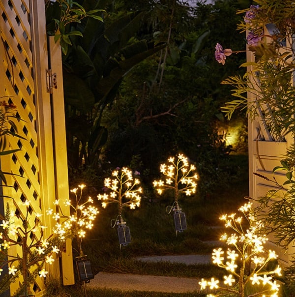 Outdoor Waterproof Cherry Blossom Multicolor Solar Garden Lights